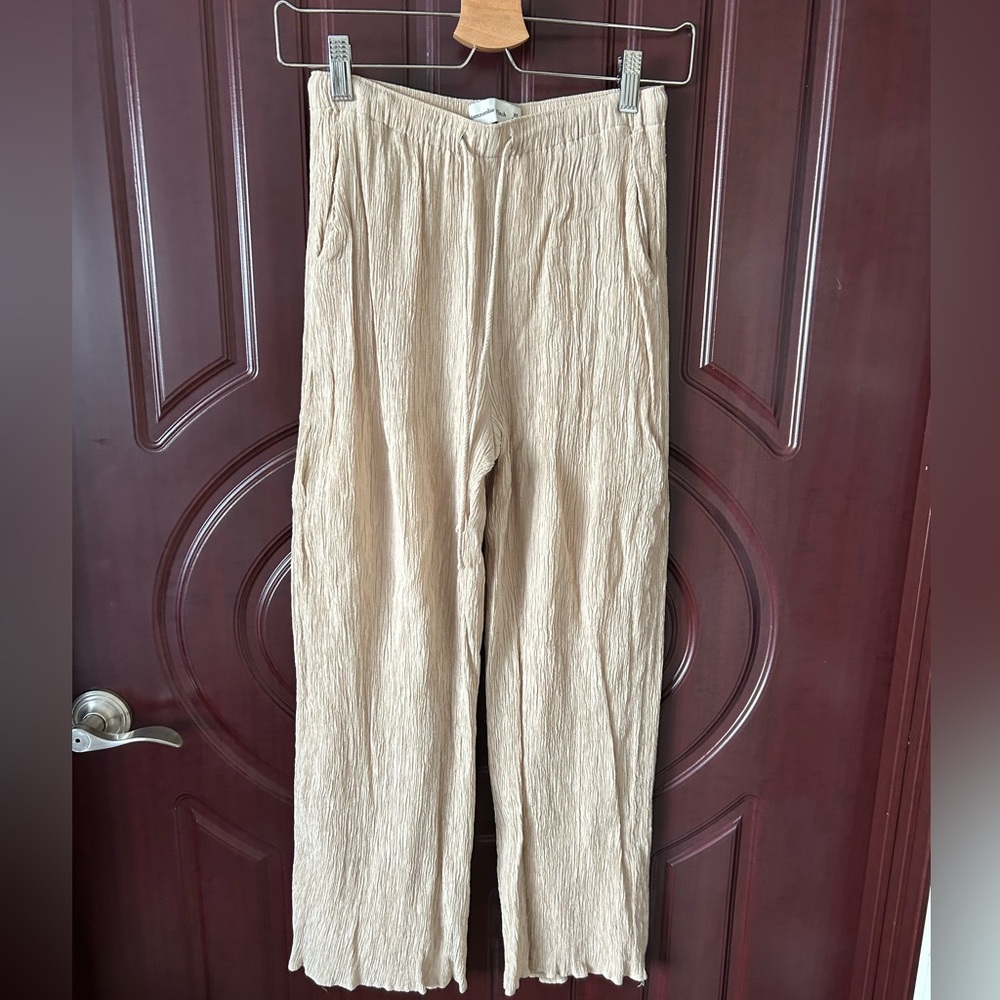 Crinkle Textured Pull-On Wide Leg Pant